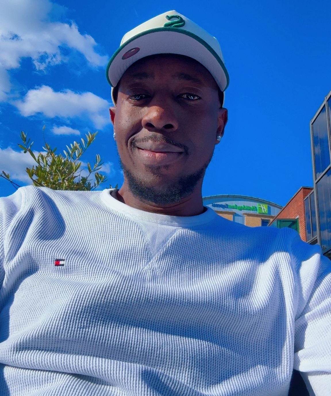 Mr Sunny Ezinkwo